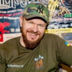 «Я брехати не буду»: музикант Олександр Положинський про службу в армії