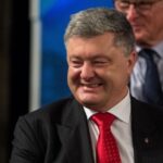 Тільки за червень та липень Порошенко збагатів на понад 38 мільйонів, — дані НАЗК