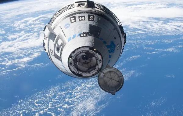 Корабель Starliner, який застряг на орбіті, почав видавати дивні звуки – ЗМІ