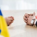 Cвіт не готовий дати Україні все, що потрібно для перемоги у війни: експерт про перемовини про мир