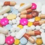 Україні необхідно ввести регуляцію цін на ліки, — звіт OECD