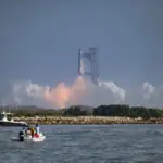 Starship впав після запску – черговий запуск ракети Ілона Маска виявився невдалим