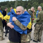 Продовжуємо забирати наших людей із російського полону, — Зеленський