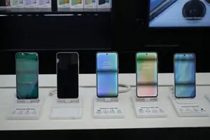 Експерти з безпеки радять перезавантажувати смартфони Samsung Galaxy раз на добу — Forbes
