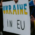 Виплати для українських біженців у Європі: що зміниться з осені…