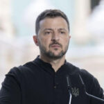 Не дамо ворогу жодного сантиметра: президент звернувся до українців у…
