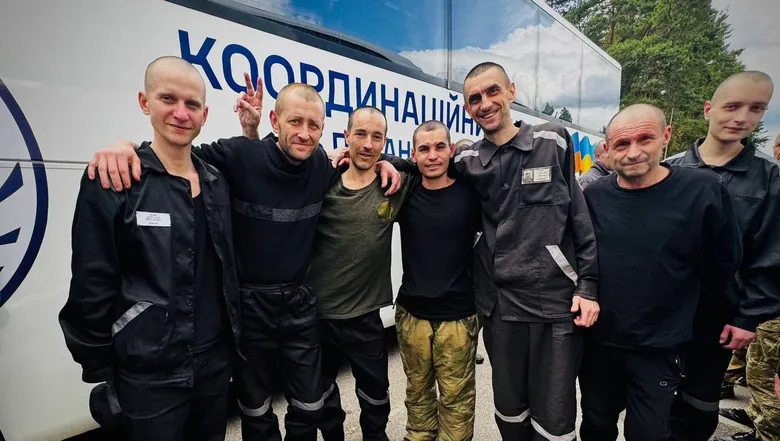 Україна провела обмін полоненими з Росією: додому повернувся журналіст Хилюк