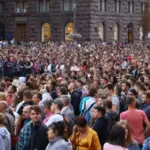 Уряд зобов’язав погоджувати масові заходи з військовим командуванням