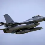 Американські винищувачі перехопили російські літаки біля берегів Аляски втретє за…