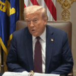 «Зеленський не зовсім невинний»: Трамп хоче запровадити санкції проти України