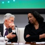 Попытка Трампа уволить главу ФРС Лизу Кук, краткое объяснение