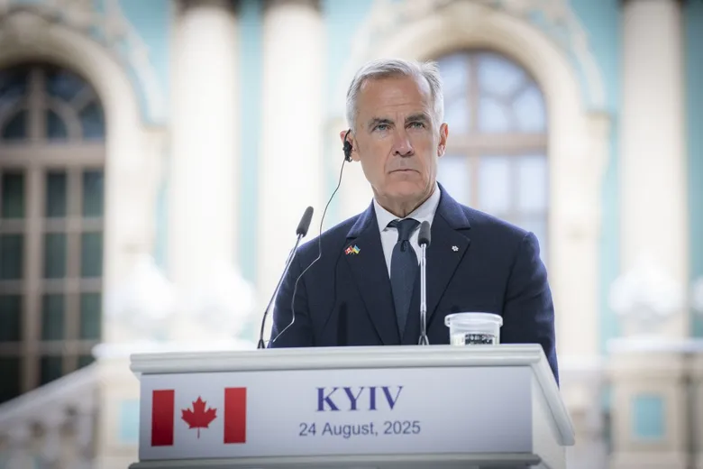 Марк Карні допускає можливість відправки канадських сил до України