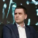 “Запрошуємо до себе російського агента”: військовий оглядач про скандальне рішення…