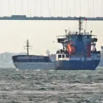 У Чорному морі в Одеській області пошкоджено суховантажне судно –…