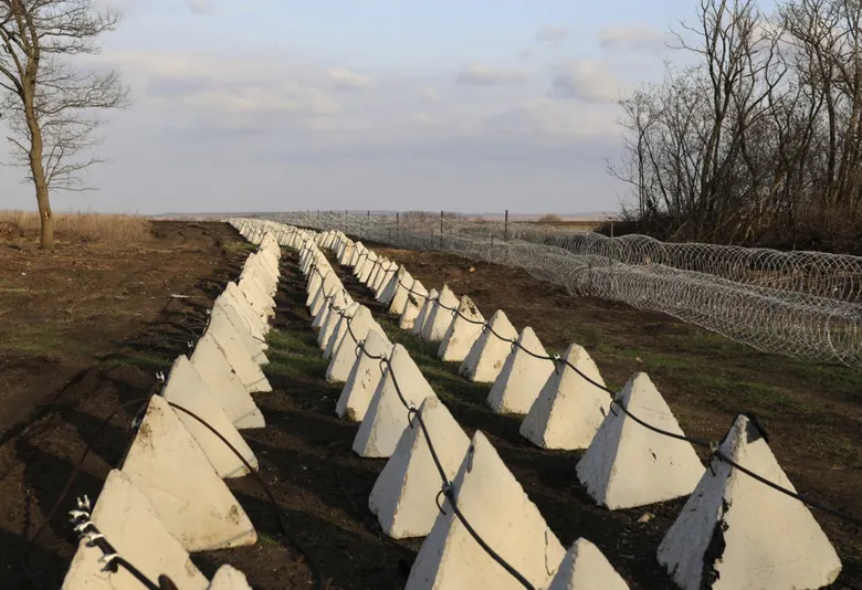 Литва встановила &quot;зуби дракона&quot; біля кордону Росії та Білорусі