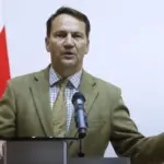 Польща закликає Захід розглянути можливість збиття російських цілей над Україною