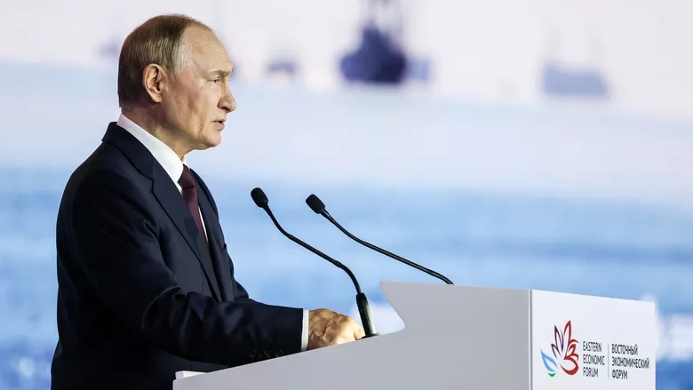 Путін заявив, що готовий до контактів із Києвом, але не бачить сенсу. В Україні відповіли