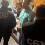 Отримав 8 тисяч доларів за ухилення від мобілізації за родича:…