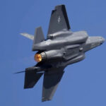 F-35 «не мають сенсу» в боротьбі з дешевими БПЛА: вартість…