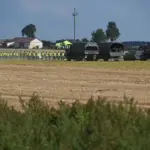 Фрагменти російських безпілотників знайдено у 12 місцях у Польщі. Один…