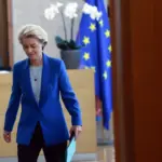 Урсула фон дер Ляєн не планує летіти до Вашингтона на…