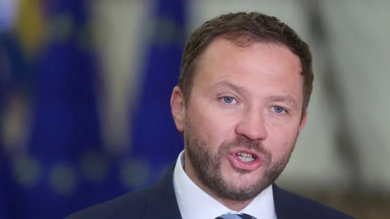 Естонія викликала російського представника після порушення повітряного простору країни