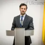 Китайський контейнеровоз неодноразово заходив у порт окупованого Криму: Київ надіслав…