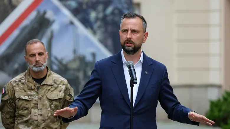 У відповідь на російські дрони Швеція терміново надсилає допомогу Польщі