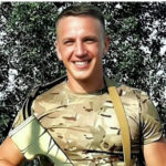 Він не раз витягував своїх товаришів з поля бою: ворожий…