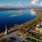 Дрони залетіли у Волгоград. Росіяни повідомили про понад десяток вибухів