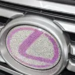 Lexus представляє найгламурніший позашляховик у світі, Glam LX, з гардеробною…