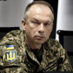 Сирський звільнив командирів двох корпусів після втрат на фронті —…