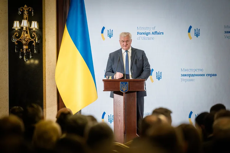 Сибіга: Ультиматуми Росії стають дедалі абсурднішими