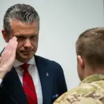 WP: Глава Пентагону терміново скликав сотні американських офіцерів з усього…