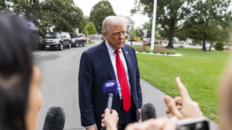 Трамп: Мені доведеться бути з Зеленським і Путіним на переговорах через їхню ненависть