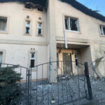 Нікополь знову під обстрілом: руйнування в місті після нічного ворожого…