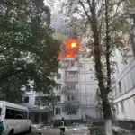 Російська ракета влучила в житловий будинок у Дніпрі: один загиблий…