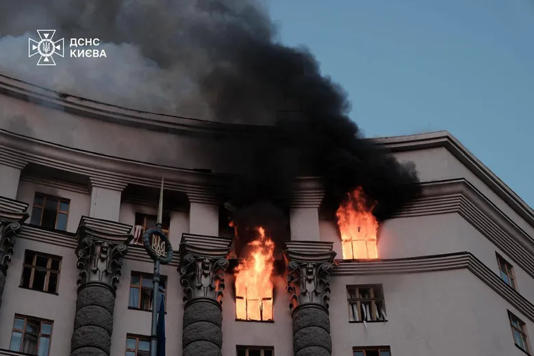 Зеленський після масованого обстрілу РФ: Свідомий злочин Кремля і затягування війни