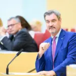 Німеччина пропонує повернути біженців до України для захисту своєї країни