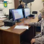 Вирішила поїхати до Німеччини відвідати родичів: 101-річна жінка отримала паспорт…
