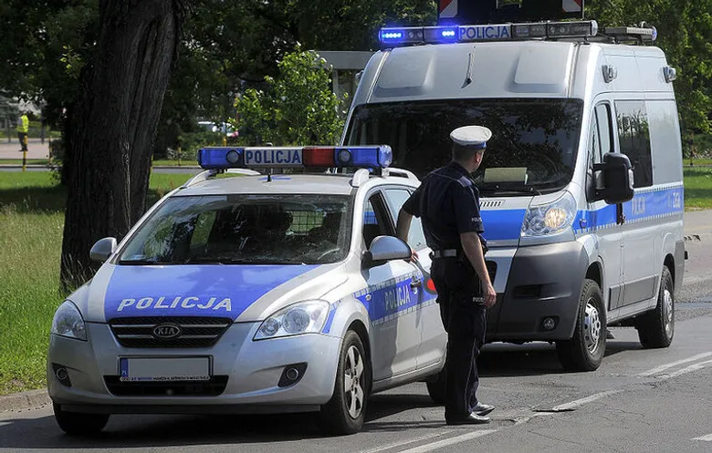 В Польщі окрім уламків дронів знайшли фрагменти ракети