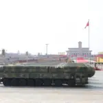 Китай продемонстрував нову міжконтинентальну балістичну ракету DF-61 на військовому параді