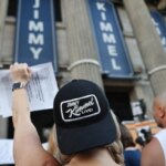 Отстранение Джимми Киммела раскрывает парадокс свободы слова
