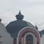 У Польщі пошкоджено дах та зрізано хрест з купола Української…
