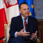 Сікорський: Українці мають дедалі більше причин бути вдячними Європі, тоді…