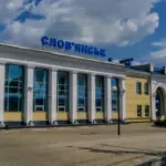 Через російський напад залізниця поблизу Слов'янська перекрита, поїзди затримуються