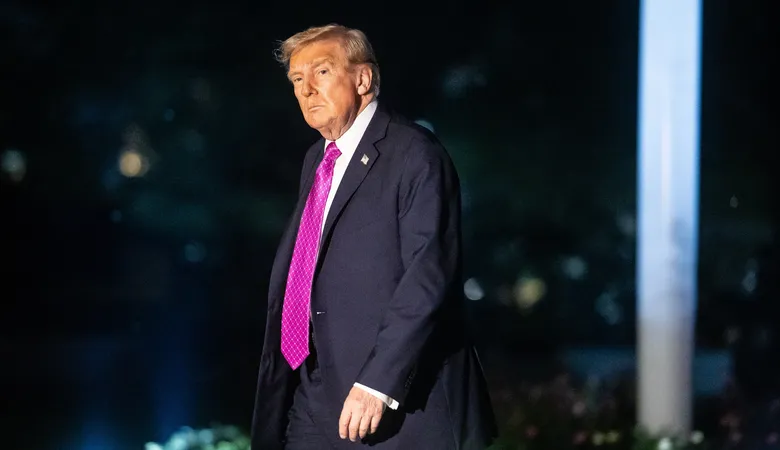 Трамп: Зеленський і Путін ненавидять один одного, мені доведеться втрутитися для їхнього діалогу