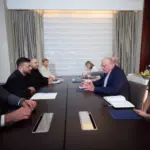 Зеленський вже зустрівся в Нью-Йорку з Келлогом, директором МВФ, Бартоломієм…