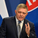 Фіцо зустрінеться із Зеленським після його візиту до Китаю: що…
