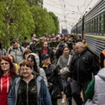 Експерт назвав країни, з яких українці повернуться першими після закінчення…